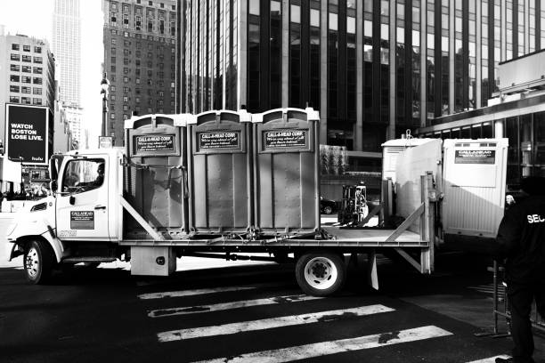 Best High-end porta potty rental  in Kansas City, MO